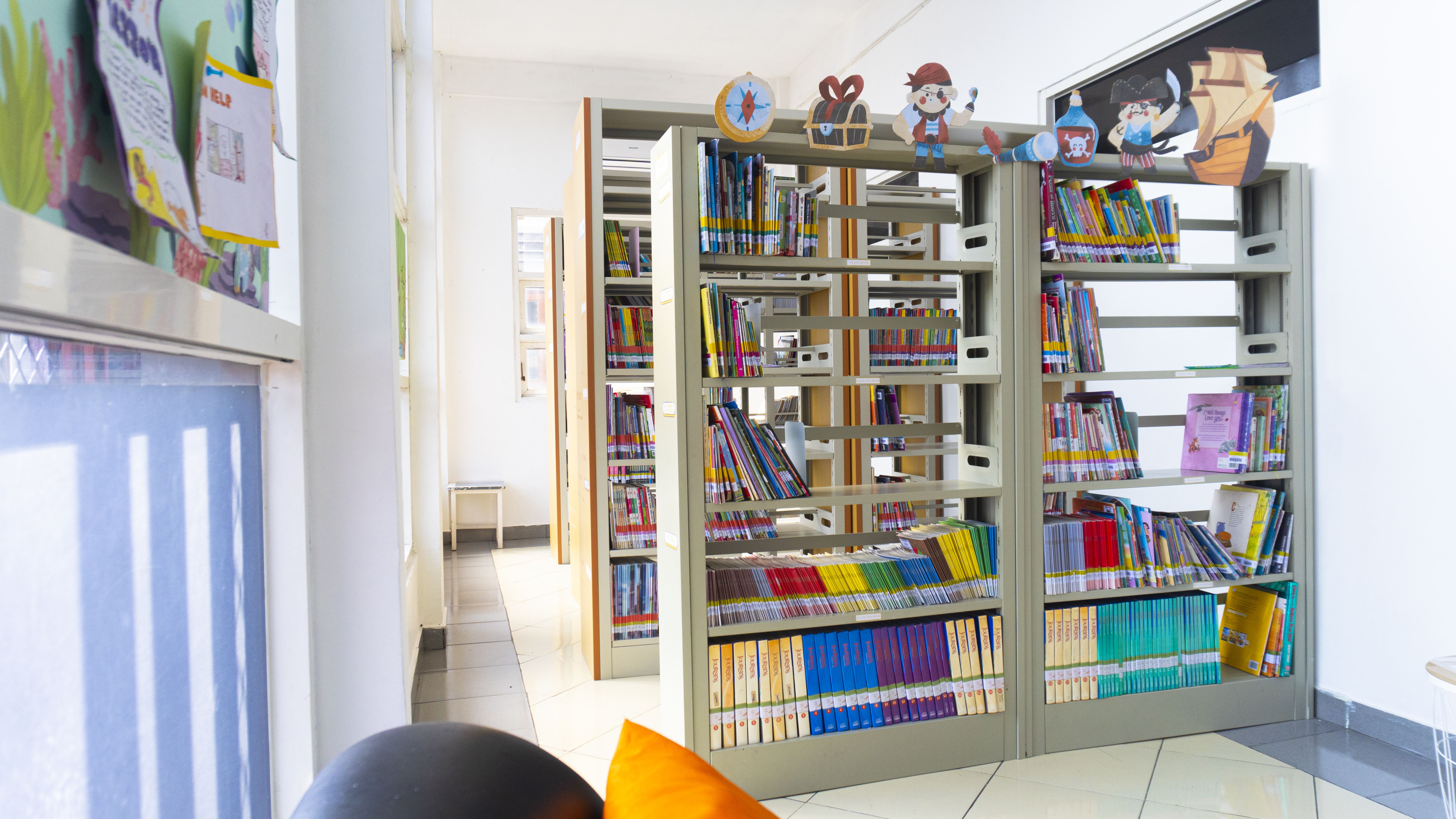 Perpustakaan Main SD